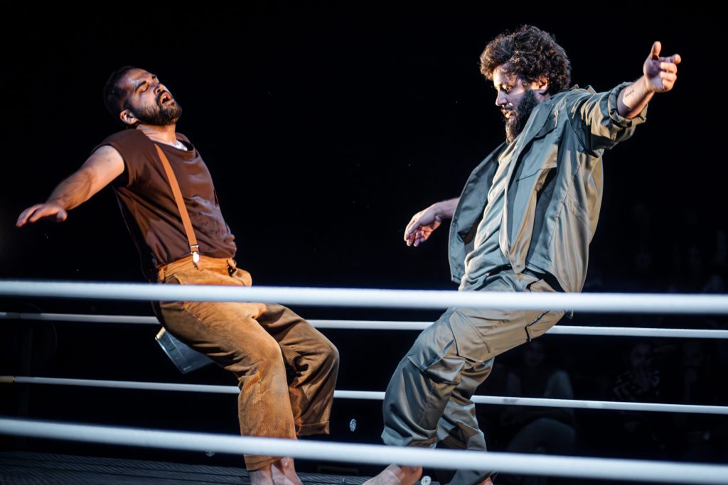 نمایش چه مهران رنج بر